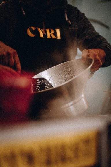 Pommes CYRI Foodtruck - Pfälzer Currywurst Manufaktur